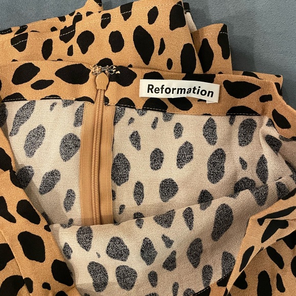 Reformation Bea Skirt Bobcat - Picture 5 of 5